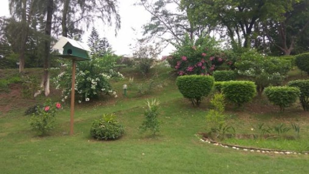 Open Hand Monument-5